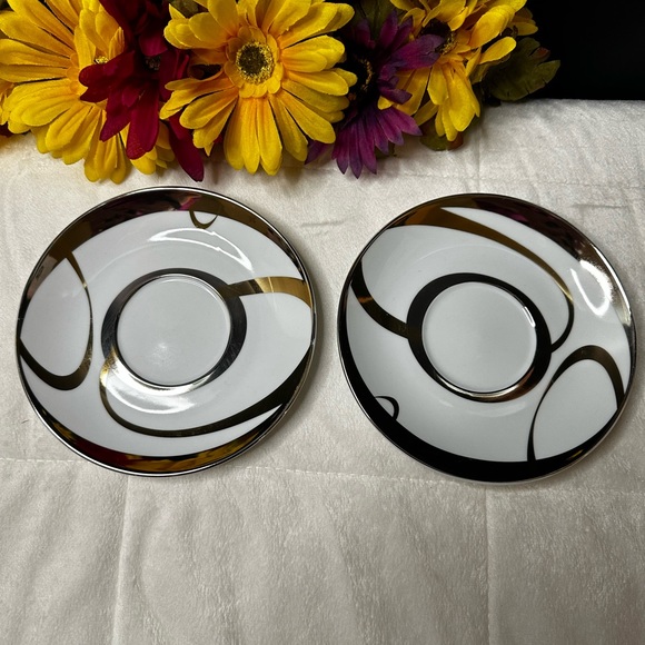 New Beautiful Delicate Gold & Silver Metallic Swirl Tea Set For 2 In A Gift Box - Picture 7 of 16